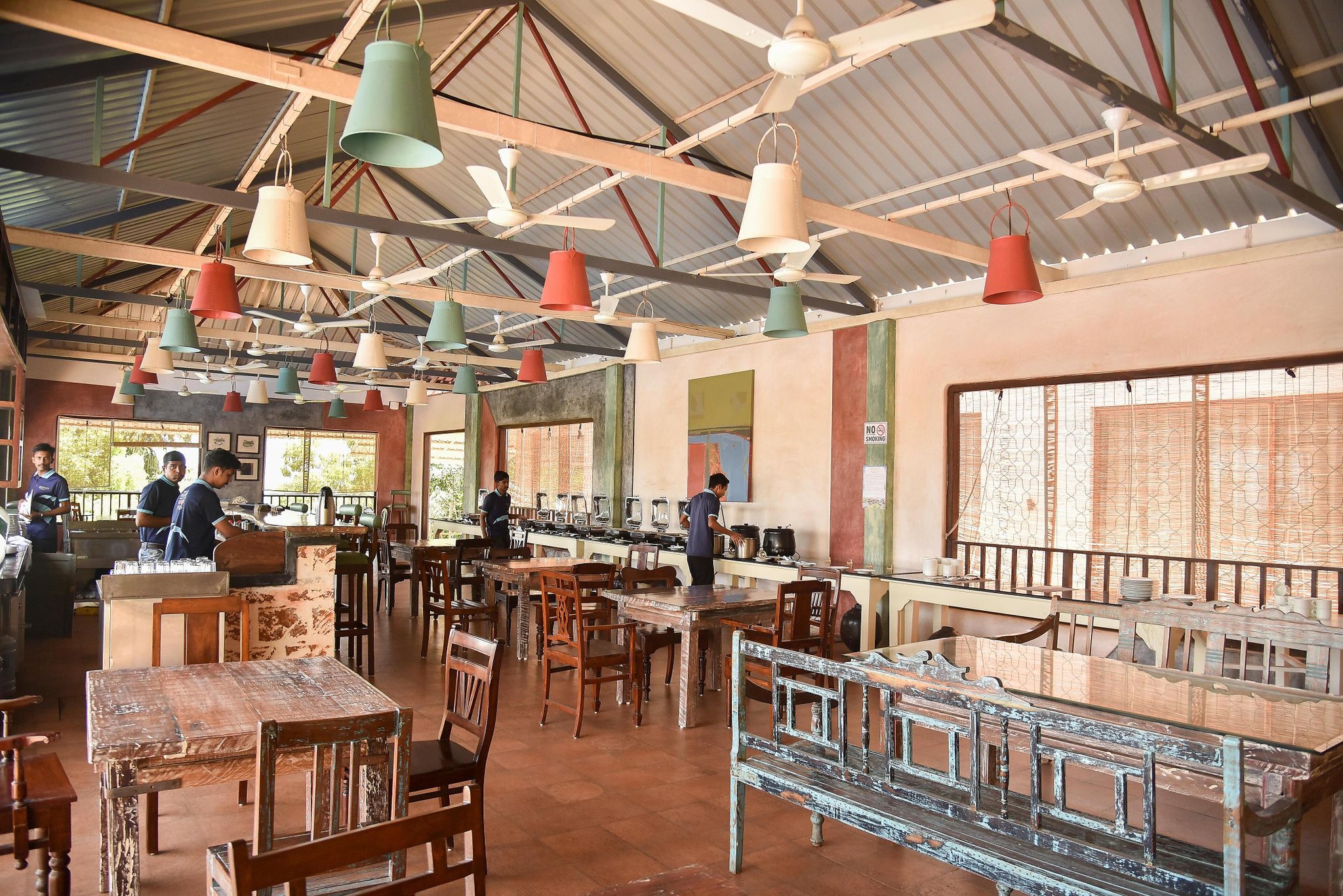 Food & Dining