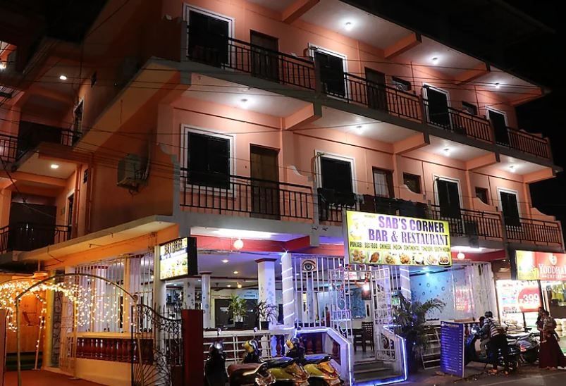 undefined Hotel Hungry House 5