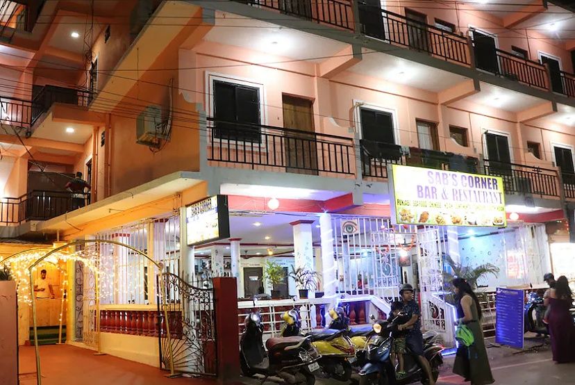 undefined Hotel Hungry House 3