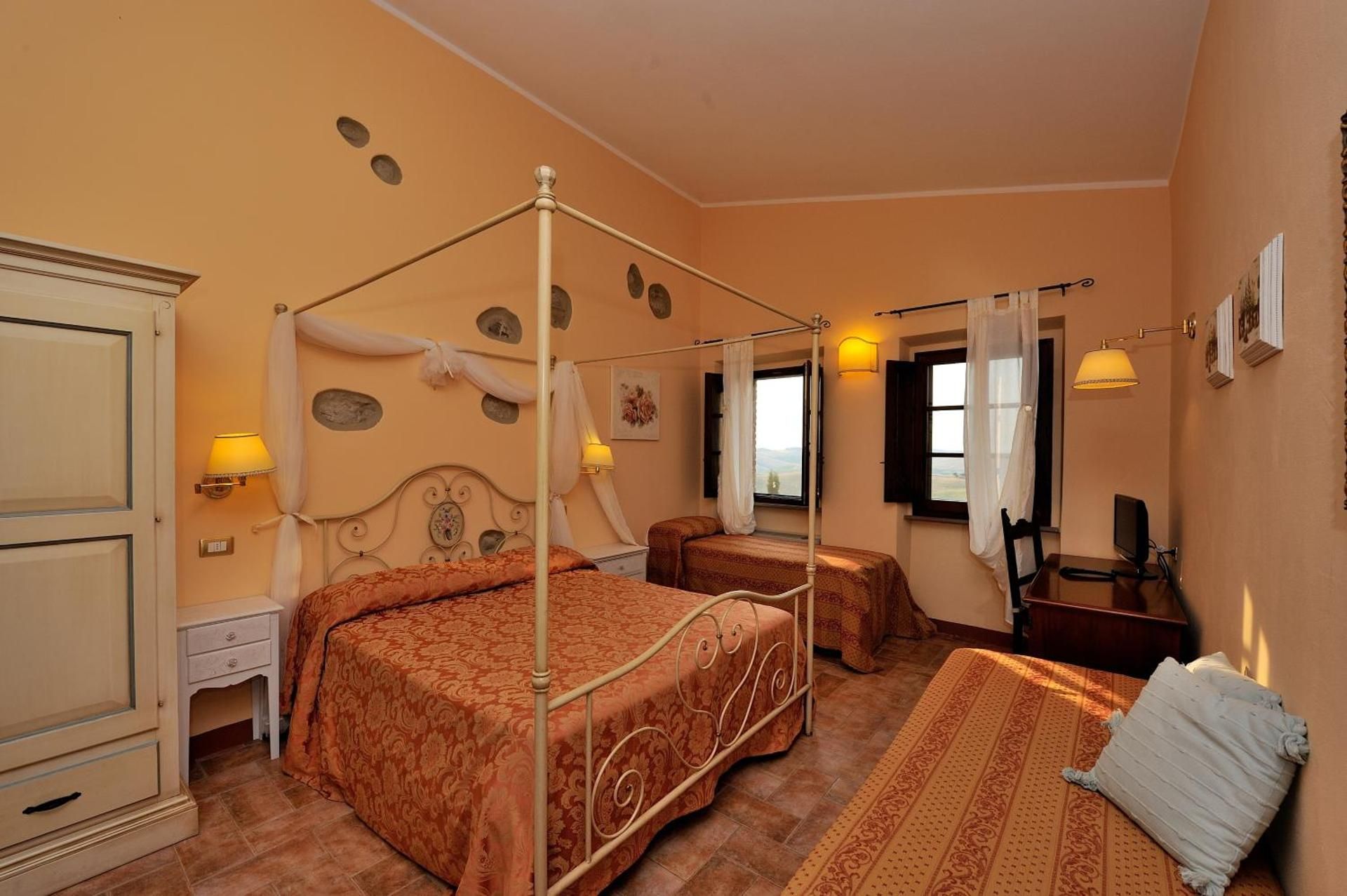 Superior Quadruple Room with Terrace