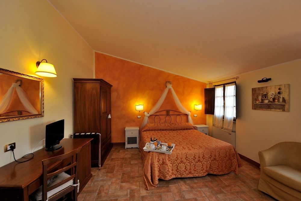 Agrihotel Il Palagetto Classic Triple Room