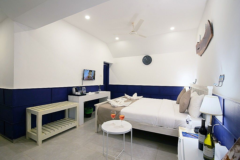 Hibis Hotels and Resorts Morjim Deluxe Room 6