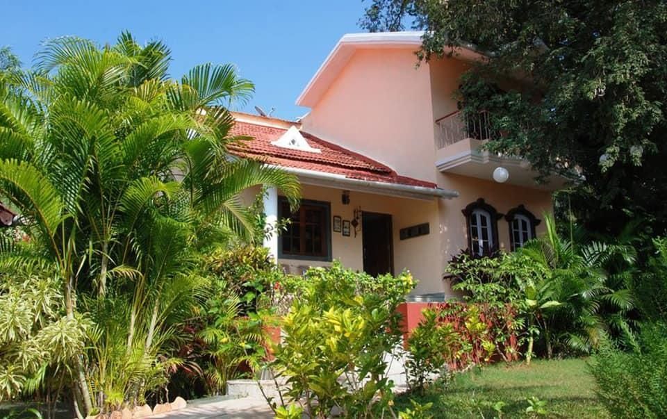 Side Image 2