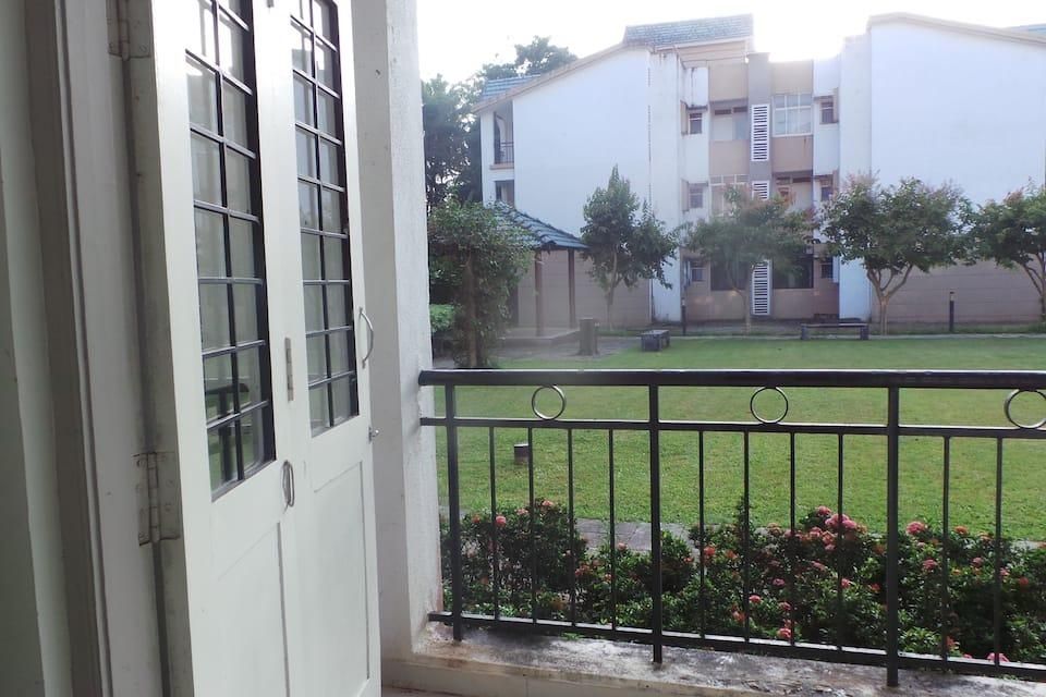 undefined West wind apartment 6