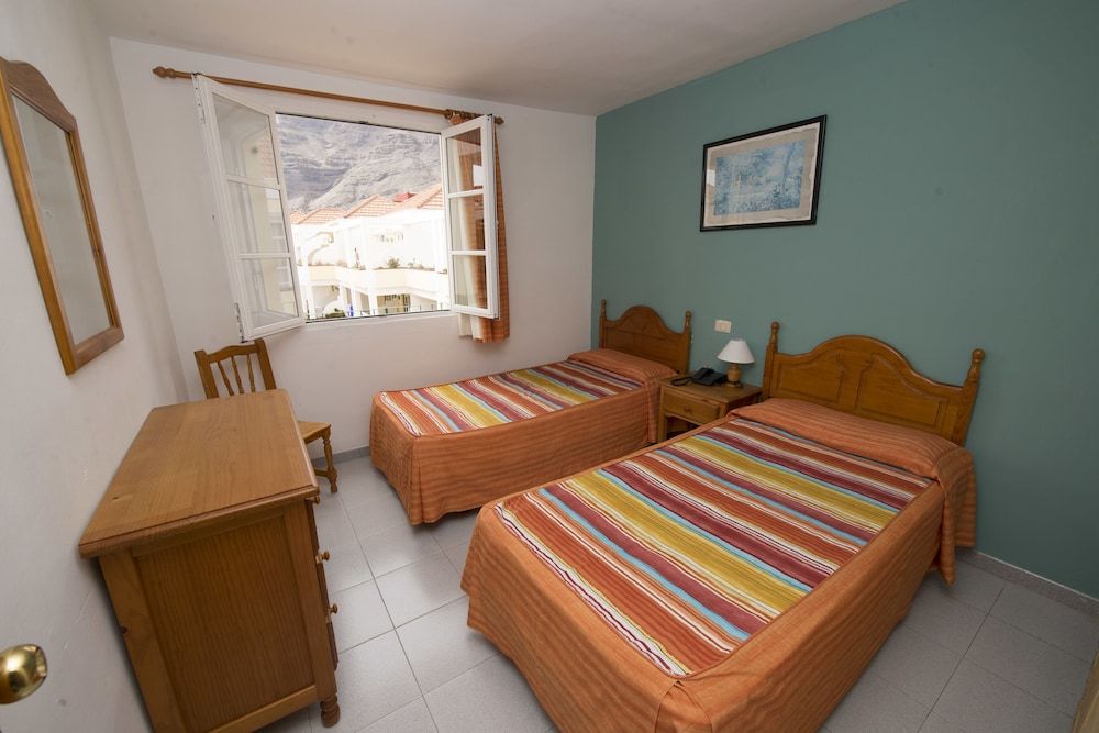 Standard Apartment, 1 Bedroom (2 adults and 1 child)