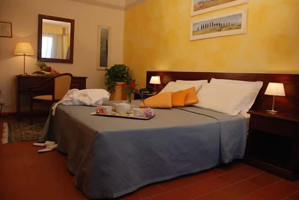 Borgo degli Olivi Standard Double Room