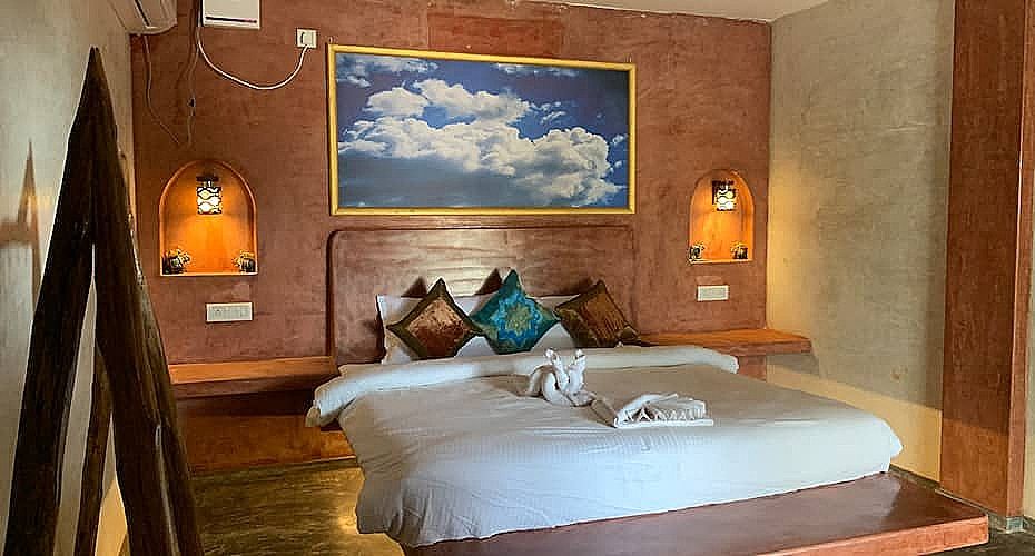 Chique Shanti Resort