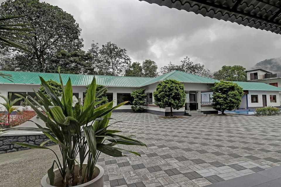 undefined Treebo Trend Misty Garden Resorts With Mountain View 7