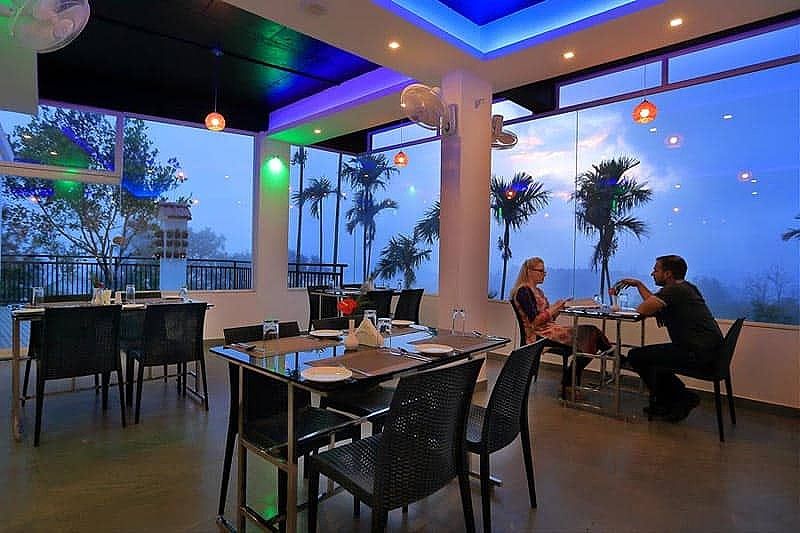 restaurant