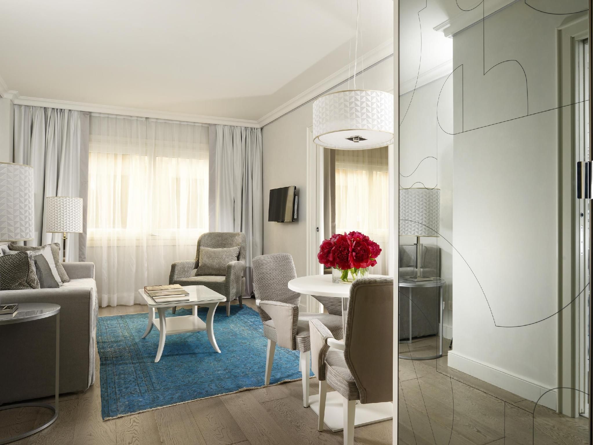 undefined Ponte Vecchio Suites & Spa 5