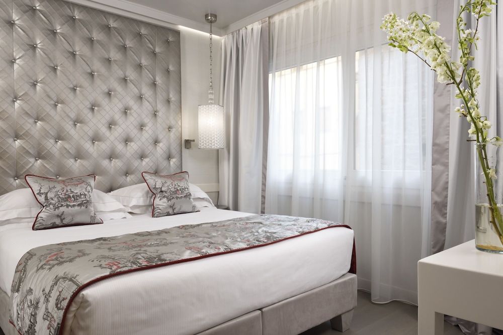 undefined Ponte Vecchio Suites & Spa 7