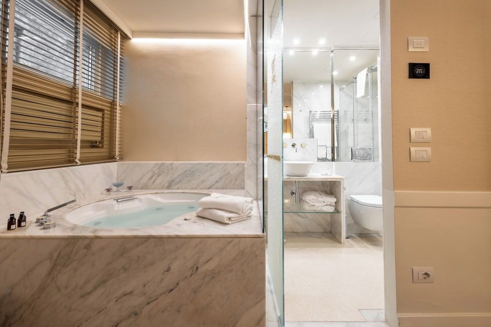 Ponte Vecchio Suites & Spa Deluxe Studio, Hot Tub, Ground Floor 6