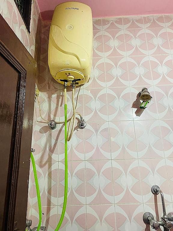 standard non ac triple bed