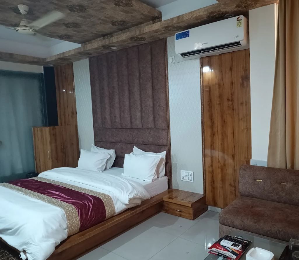 undefined Hotel Shivmurti 7
