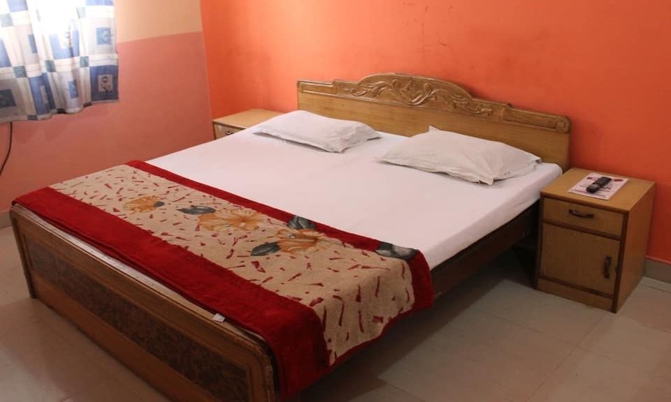 Triple Bed