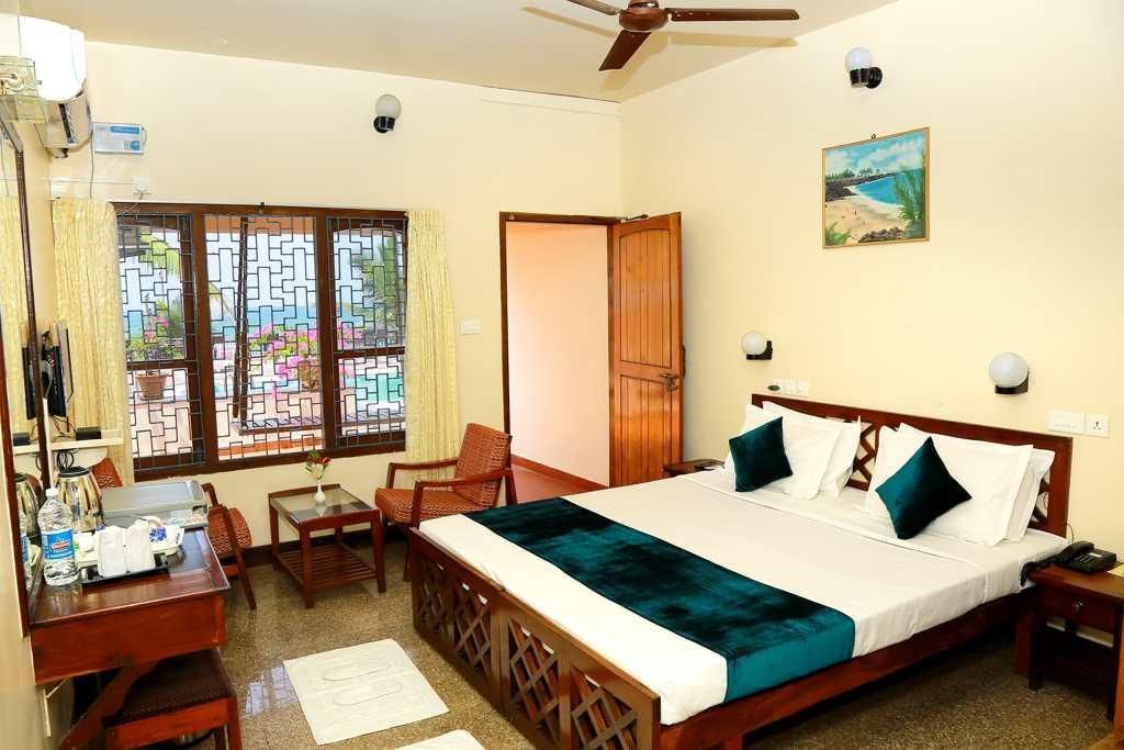 Sea Face Standard Double or Twin Room - Sea View 12