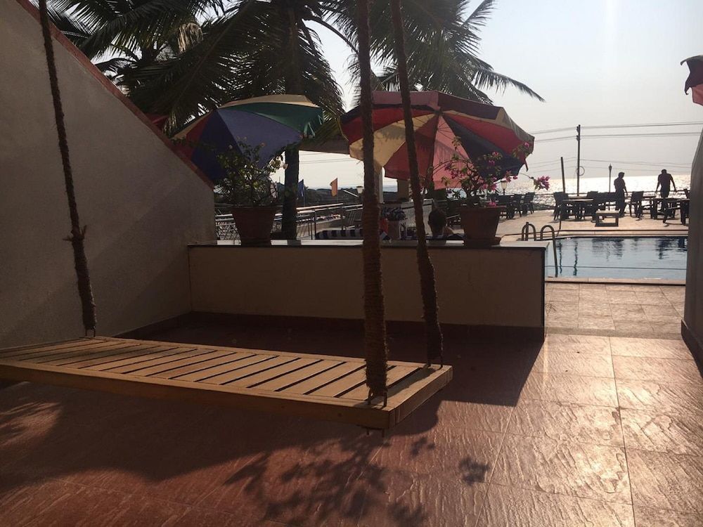 Sea Face Standard Double or Twin Room - Non Sea View 13