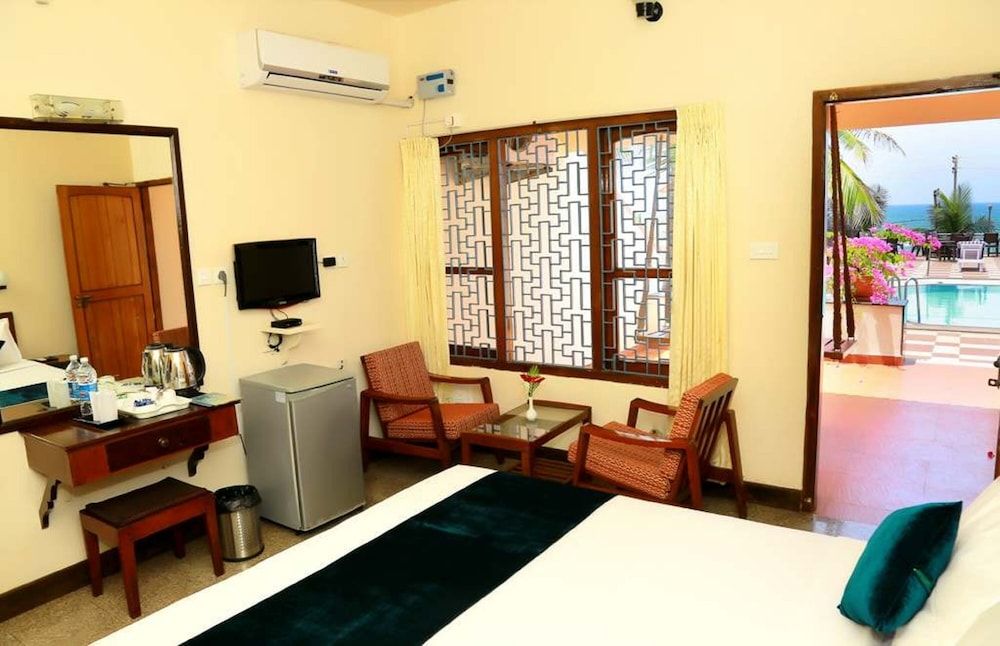 Sea Face Standard Double or Twin Room - Non Sea View 10