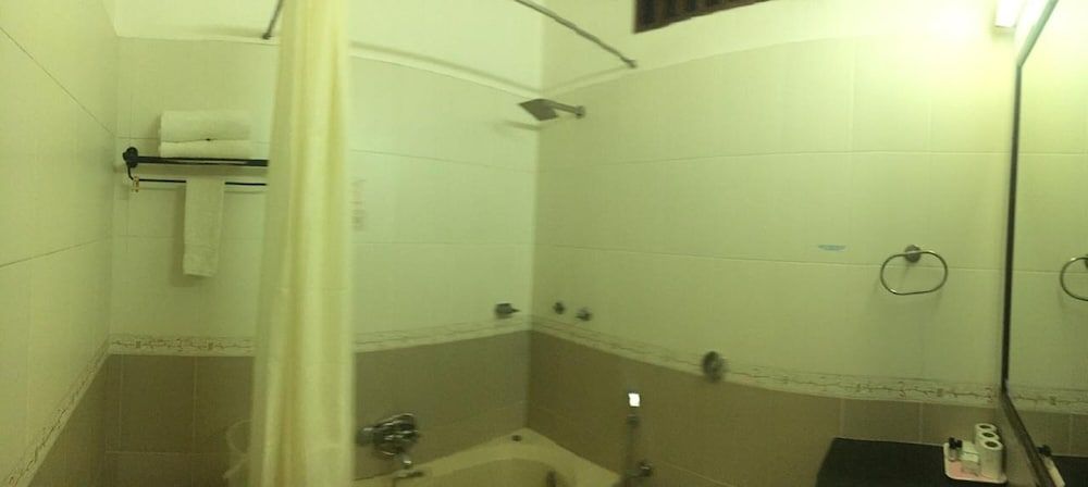 Sea Face Standard Double or Twin Room - Non Sea View 17