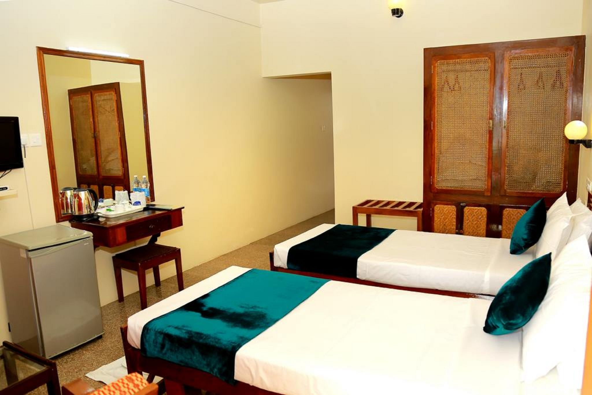 Sea Face Standard Double or Twin Room - Sea View 10