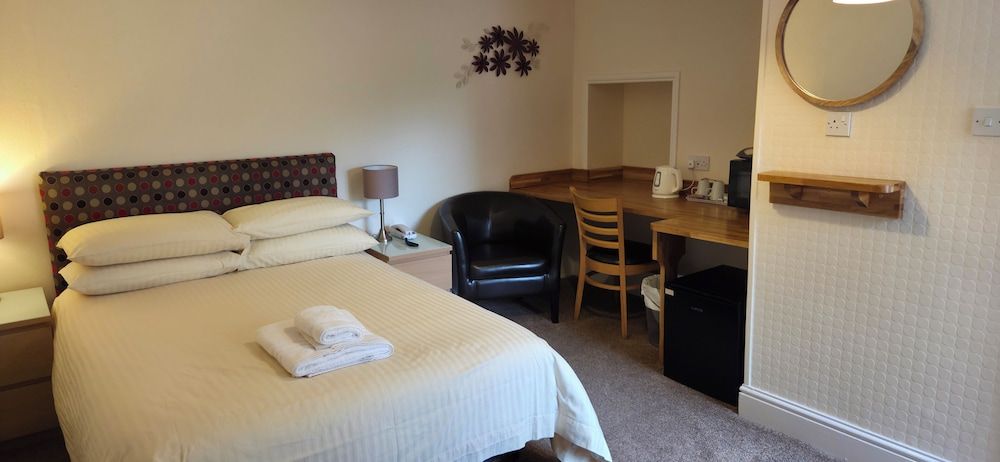 The Edward Hotel Standard Double Room 5