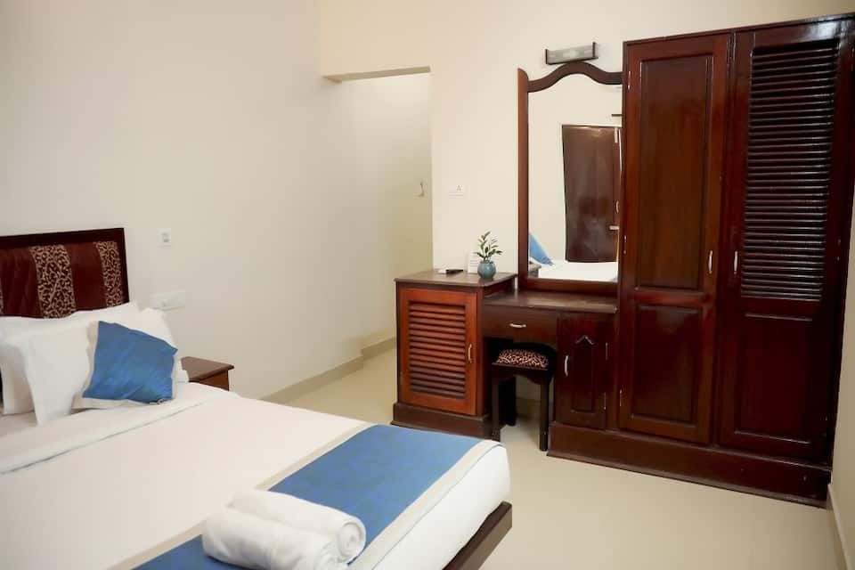 Hotel Searock Beach Resort Standard AC SeaView 6