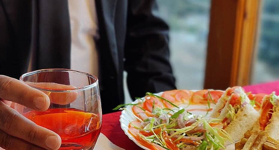 undefined Hotel Om Palace 10