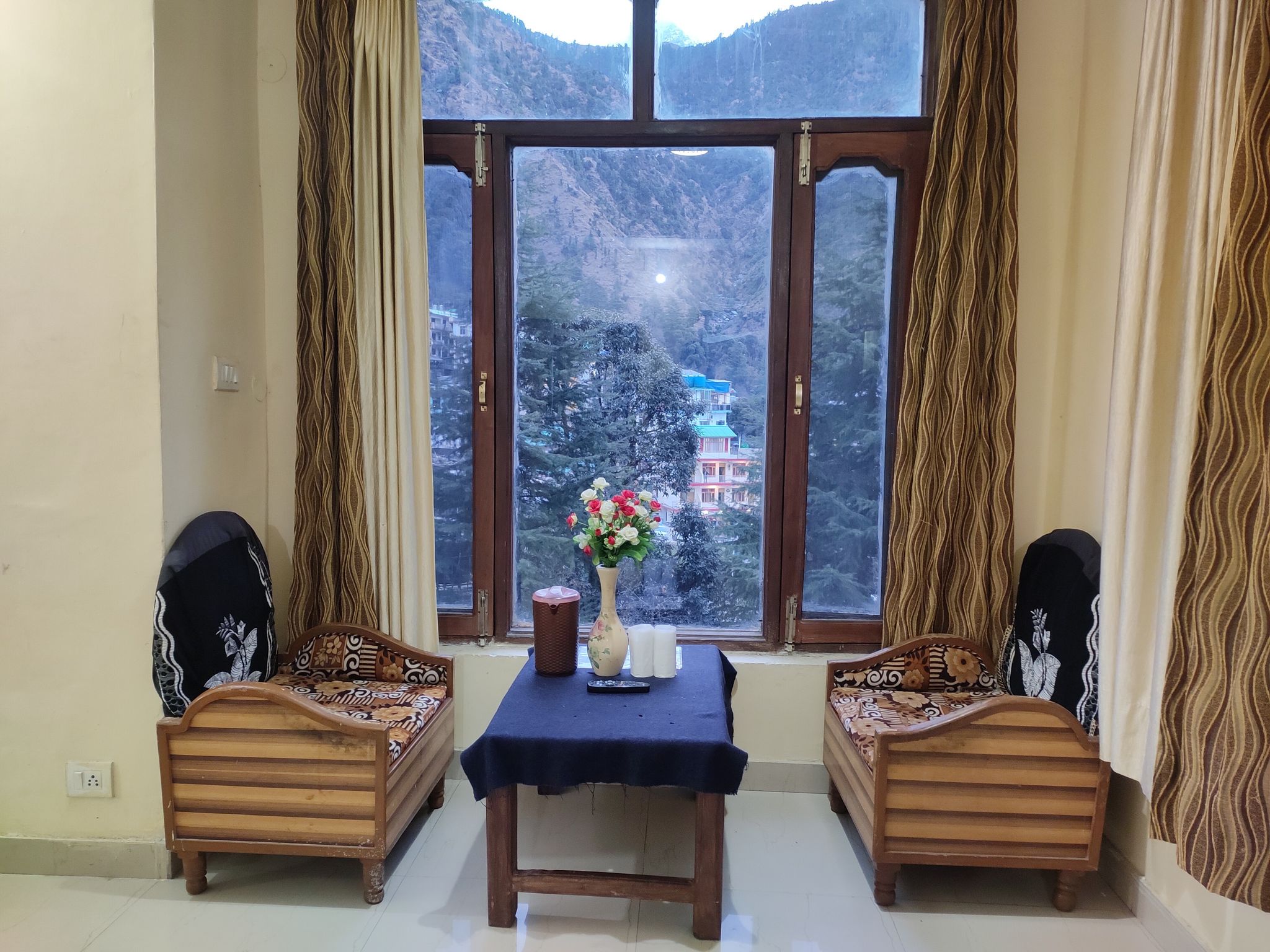 undefined Hotel Econest 3