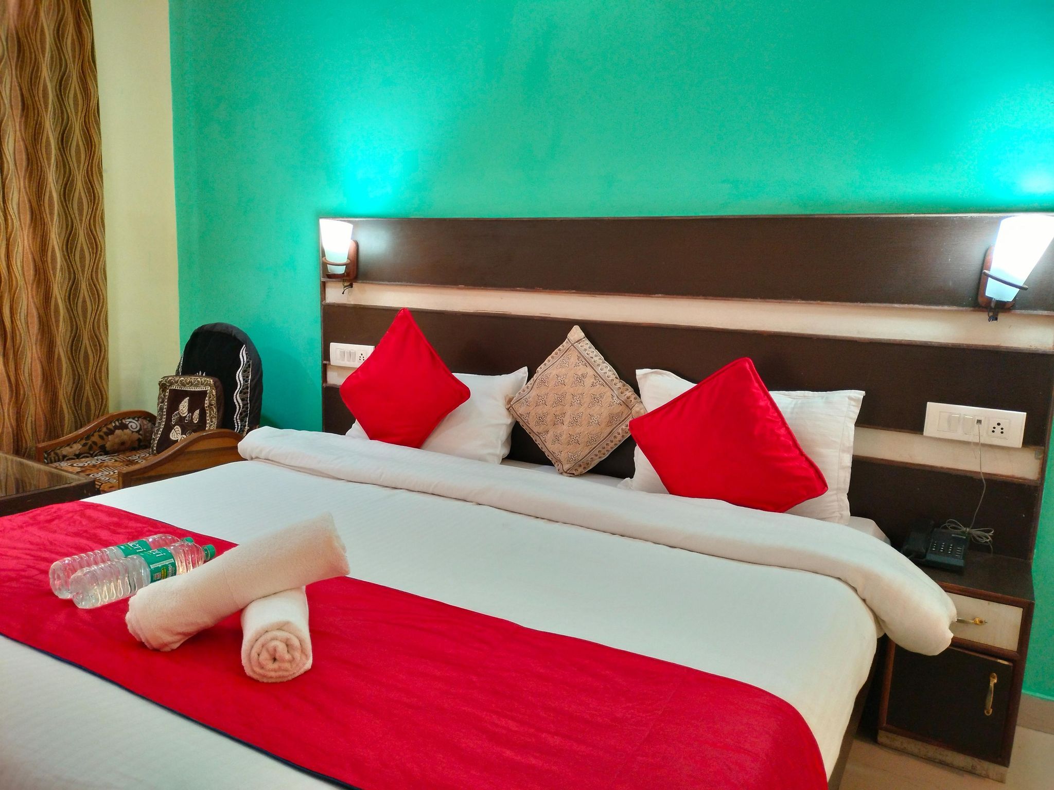 Hotel Econest Deluxe Room 11