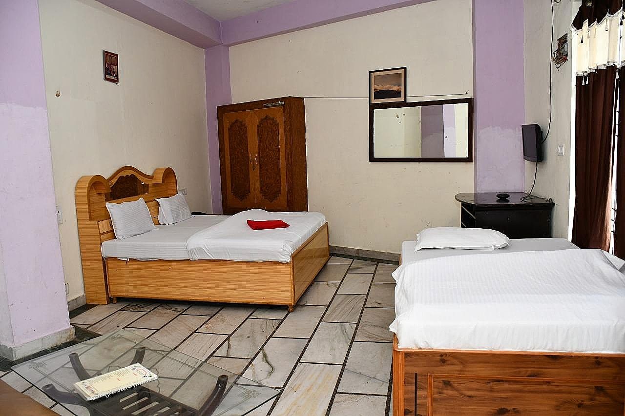 Triple Room with Balcony