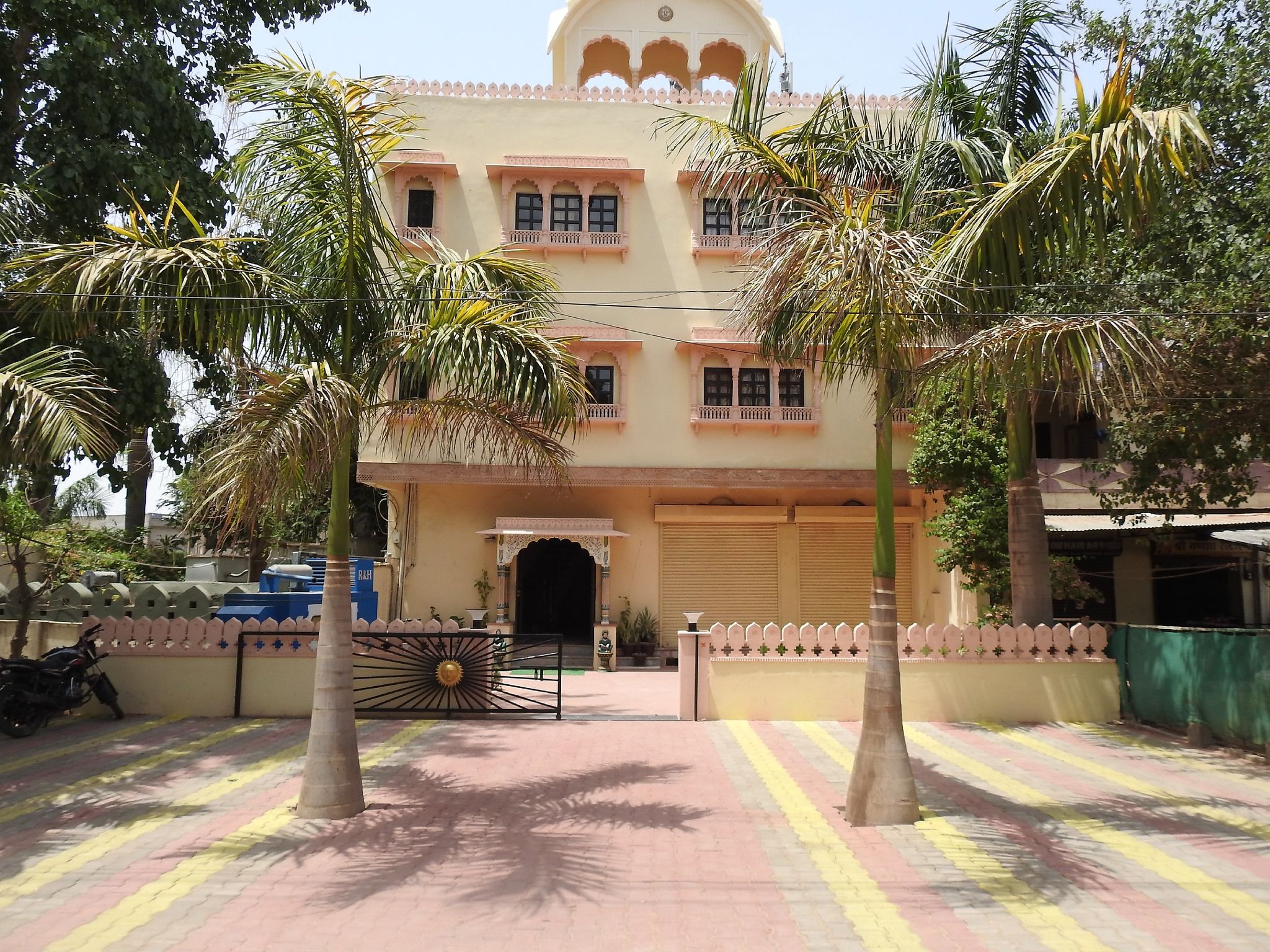 Hotel Exterior
