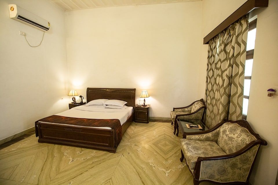 MPT Club View AC Room 19