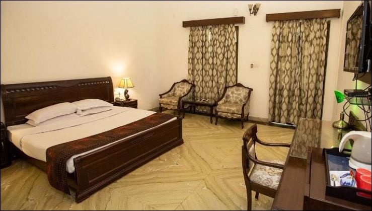 MPT Club View AC Room 3