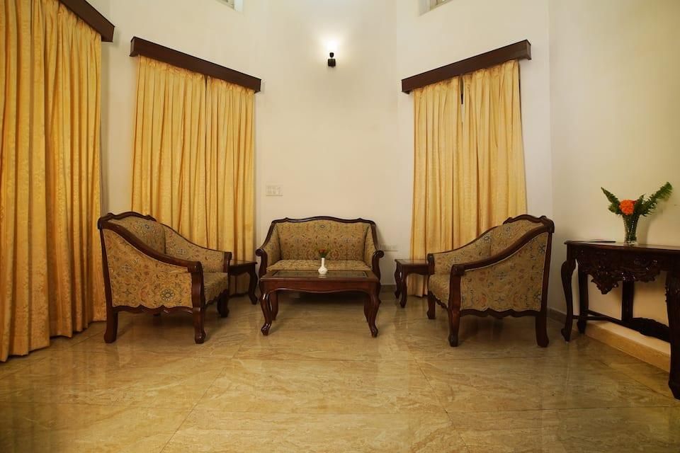 MPT Champak Bungalow Heritage Room 10