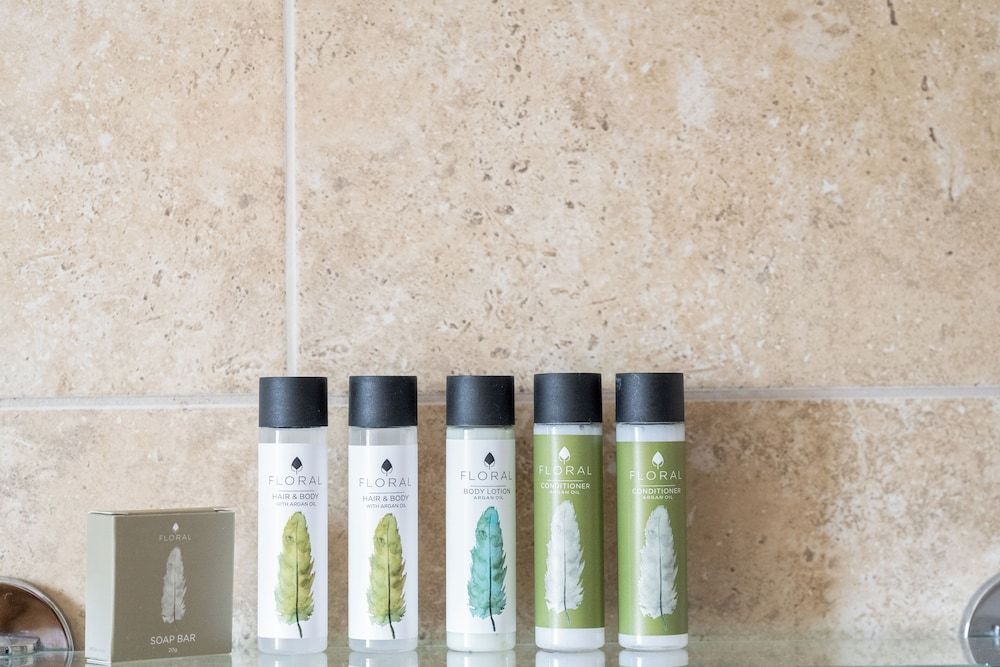 The Lordleaze Hotel And Restaurant Standard Twin Room, 2 Twin Beds 5