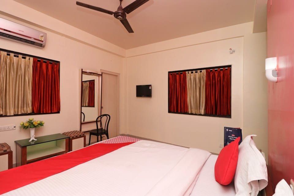 Hotel Mira International Standard Room Non AC 6
