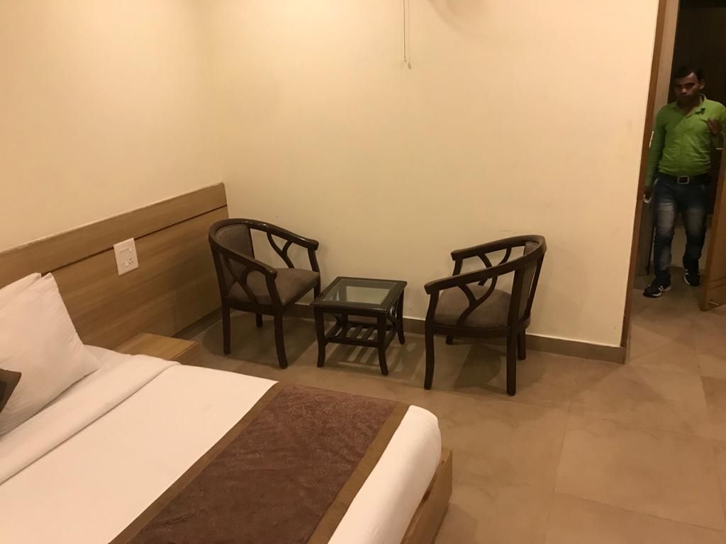 undefined City Square 10