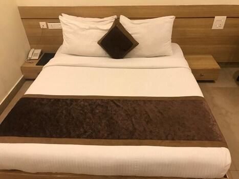 City Square Standard Room