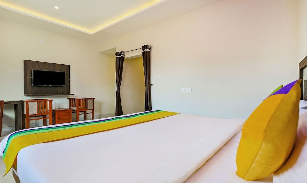 Itsy Hotels Kottaram Residency, 10 Mins To Botanical Garden Deluxe Double Room 3