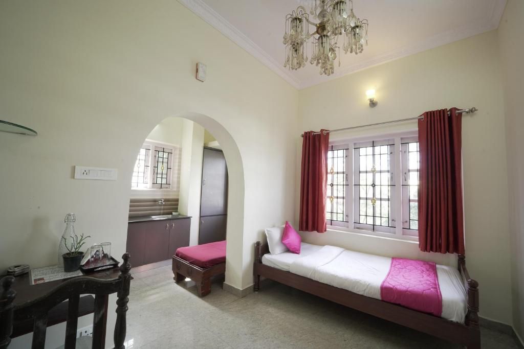 Ganga's Sri Balaji Cottage One Bed room With Balcony