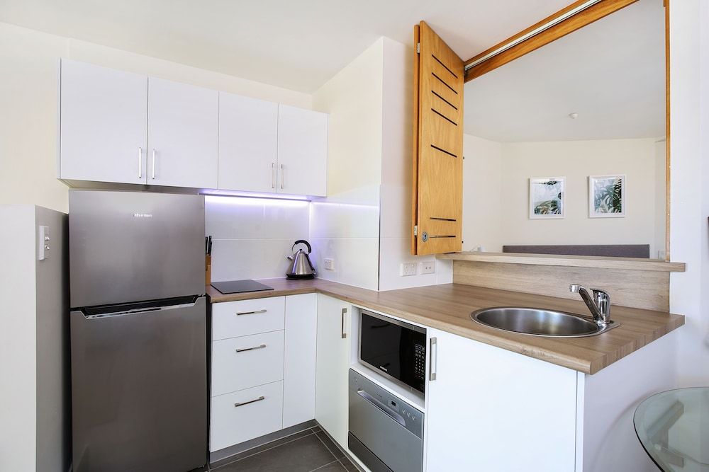 Beach Club Resort Rooftop One Bedroom Unit 5