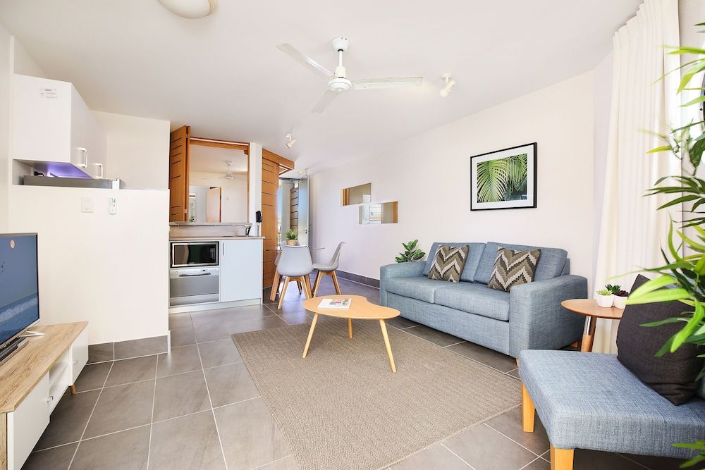 Beach Club Resort Rooftop One Bedroom Unit 6