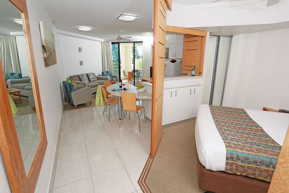 Beach Club Resort Resort One Bedroom Unit 3