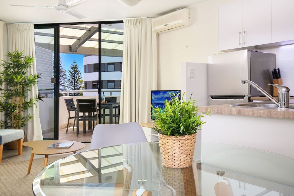 Beach Club Resort Rooftop One Bedroom Unit 2