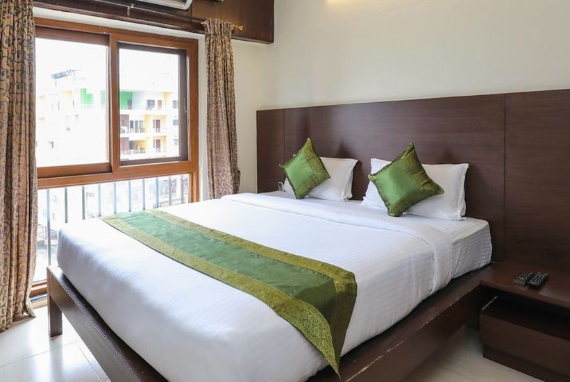 Pratham Inn by Downtown Hotels Superior Room 2