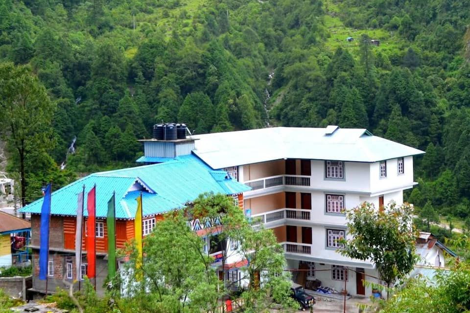 undefined Rufina Royal Lachung 10