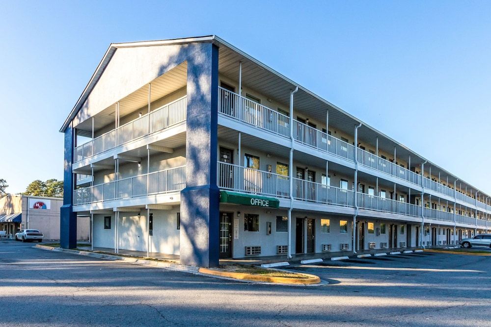 undefined Studio 6 Savannah, GA 8