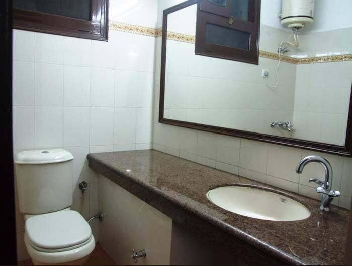 undefined Swaty Hotel 6