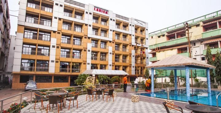 undefined Hotel Larica 9