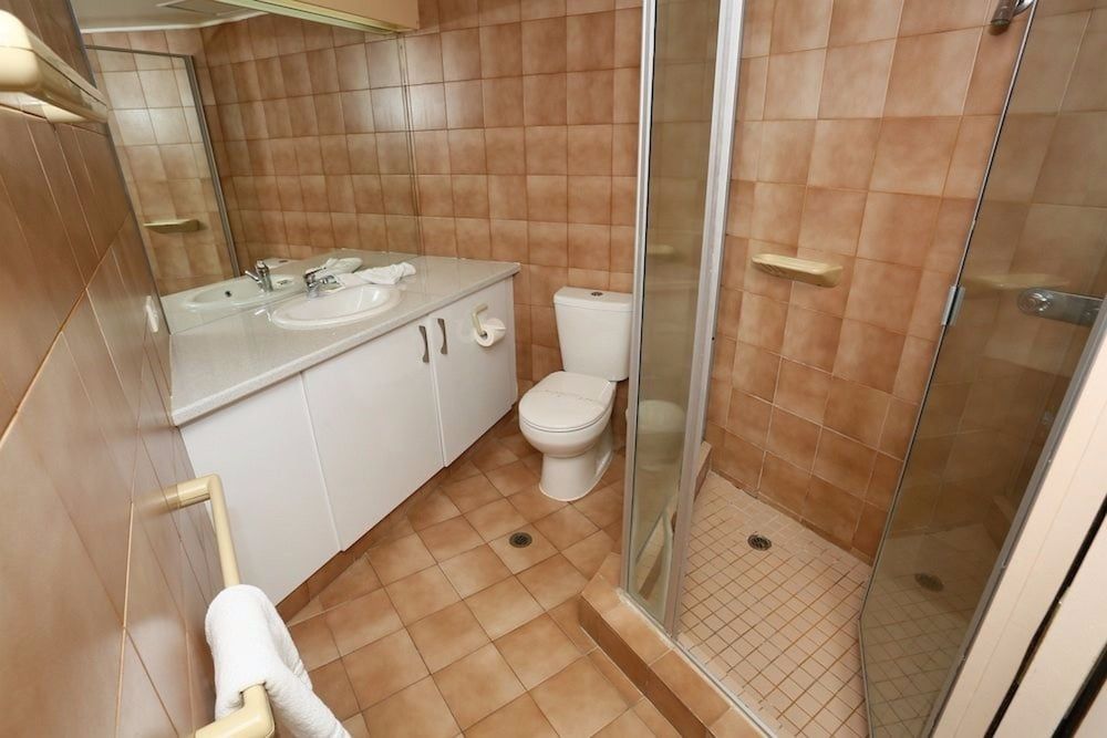 The Regent Apartments Standard Apartment, 1 Bedroom 8